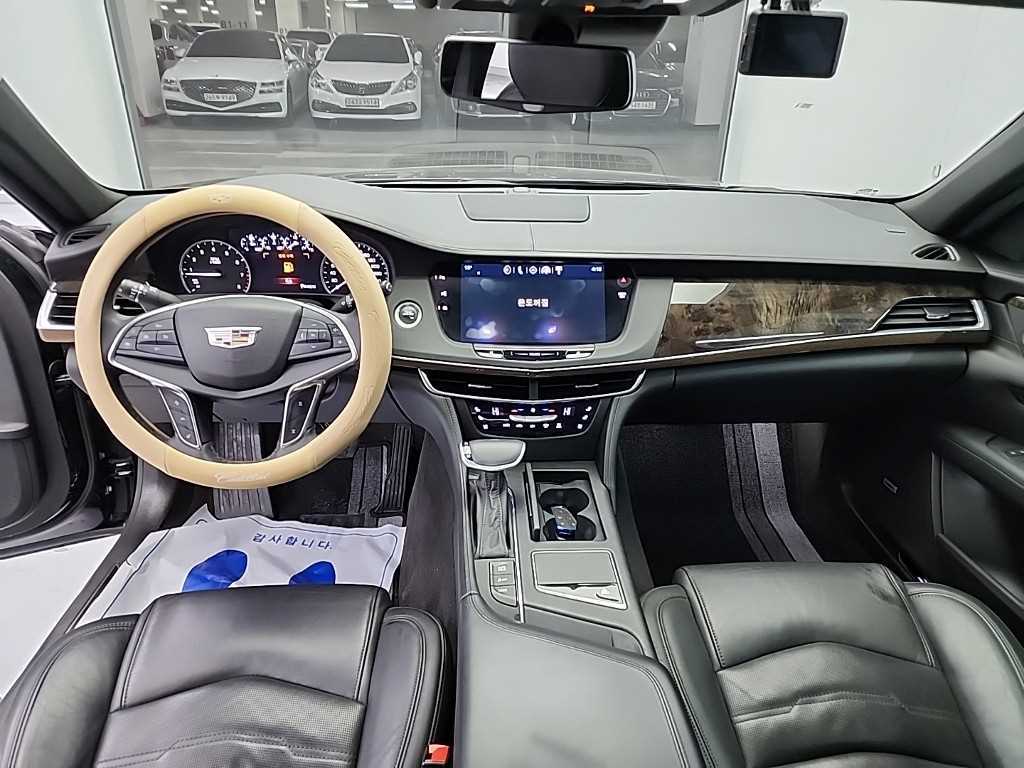 Cadillac CT6 - Vista 7