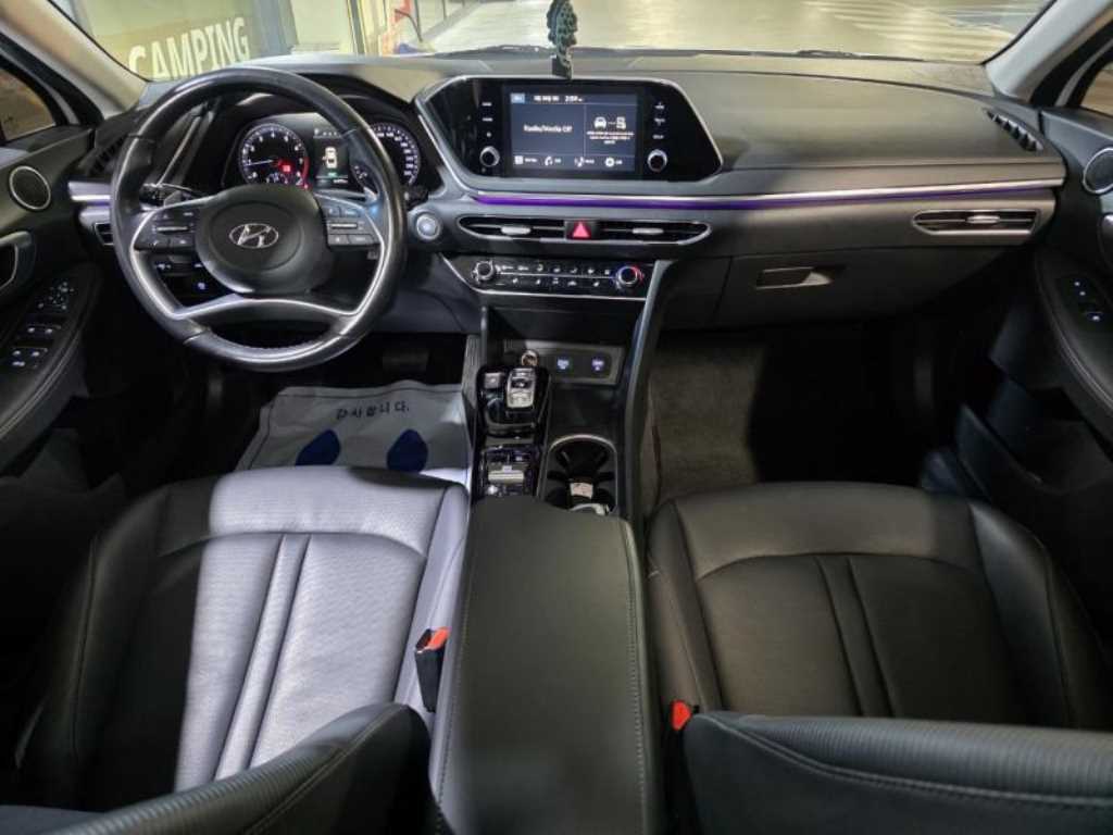 HYUNDAI Sonata - Vista 10