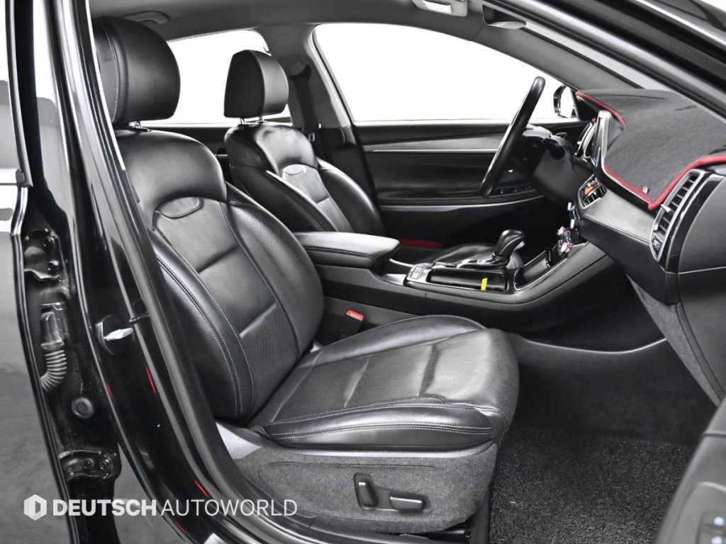 HYUNDAI Grandeur - Vista 10