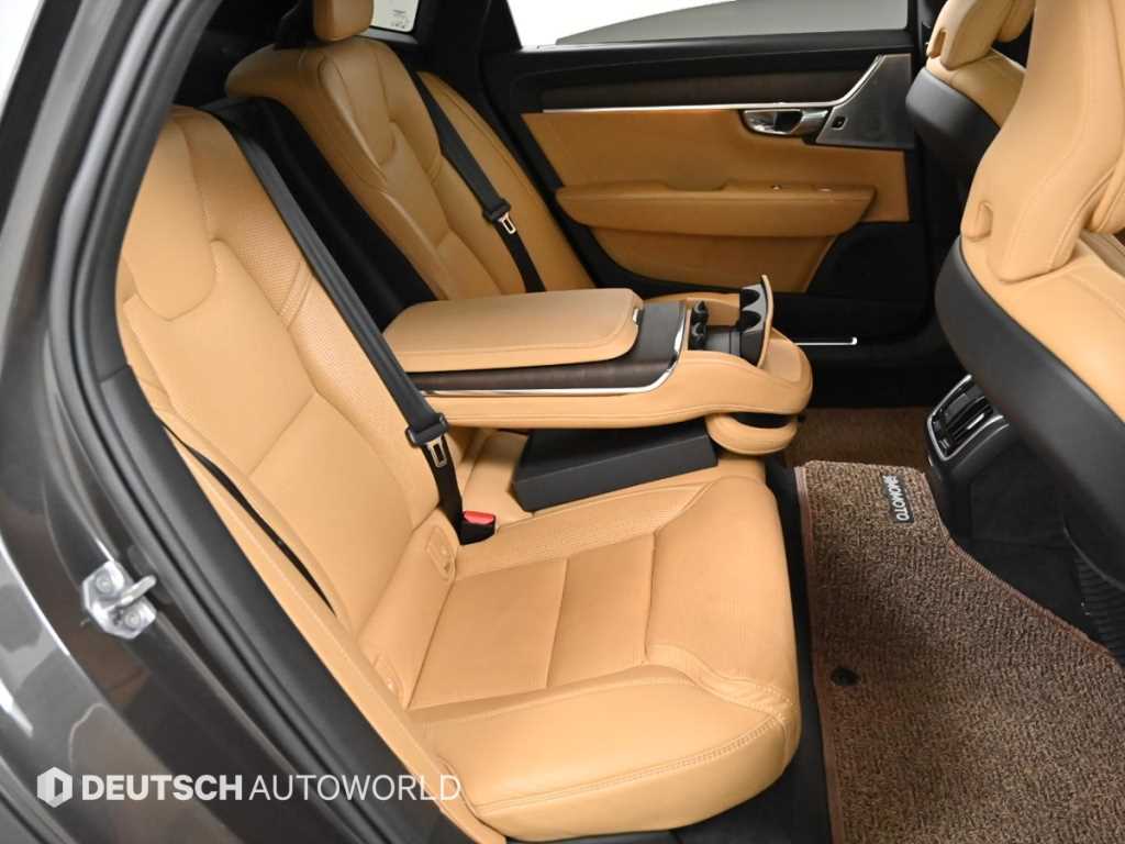 Volvo S90 - Vista 12