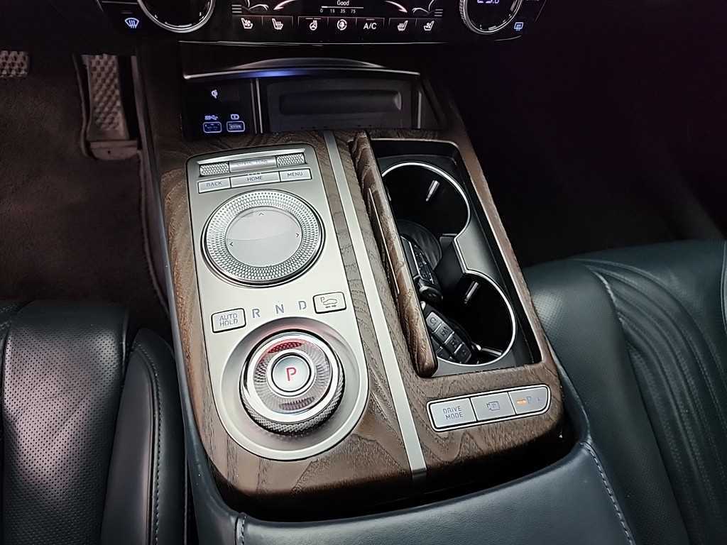 Genesis G80 - Vista 8
