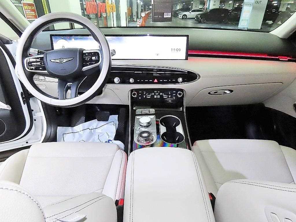 Genesis GV70 - Vista 10