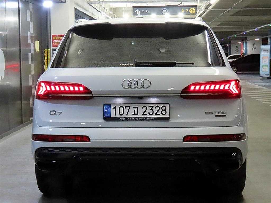Audi Q7 - Vista 5