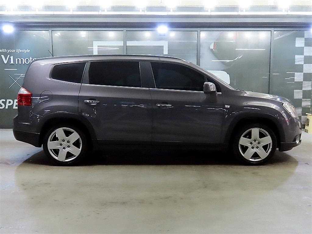 Chevrolet Orlando - Vista 3