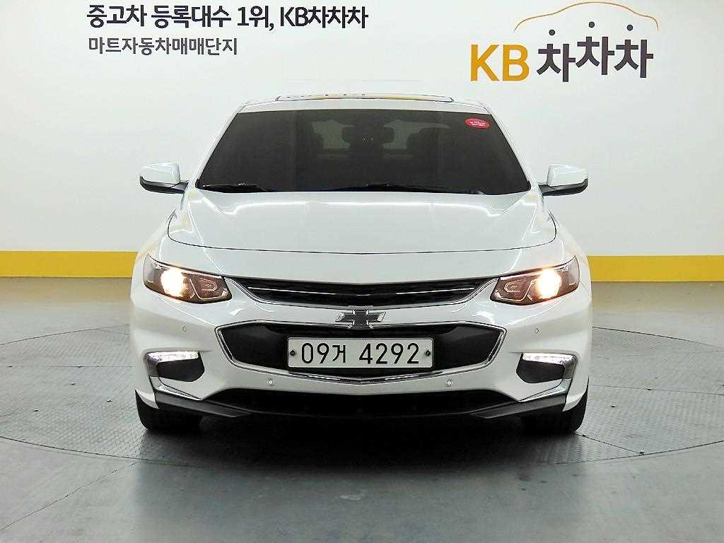 Chevrolet Malibu - Vista 2