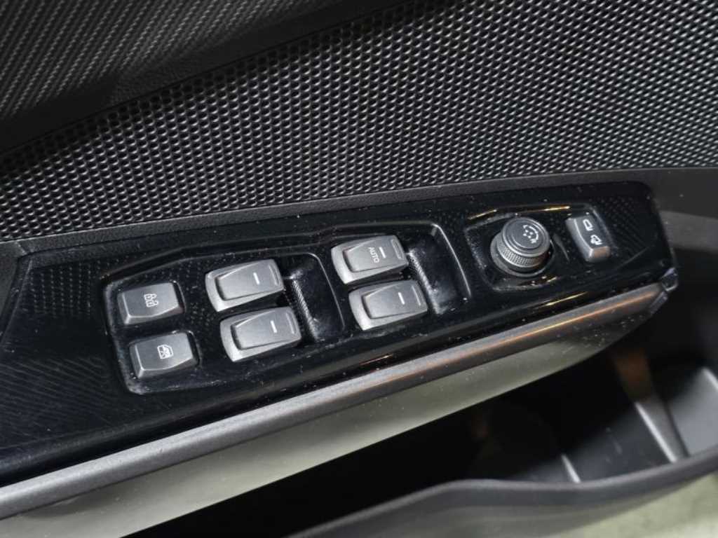 Ssangyong Tivoli 2021 Azul - Importación desde Corea - HF Imports Iquique - Foto 14