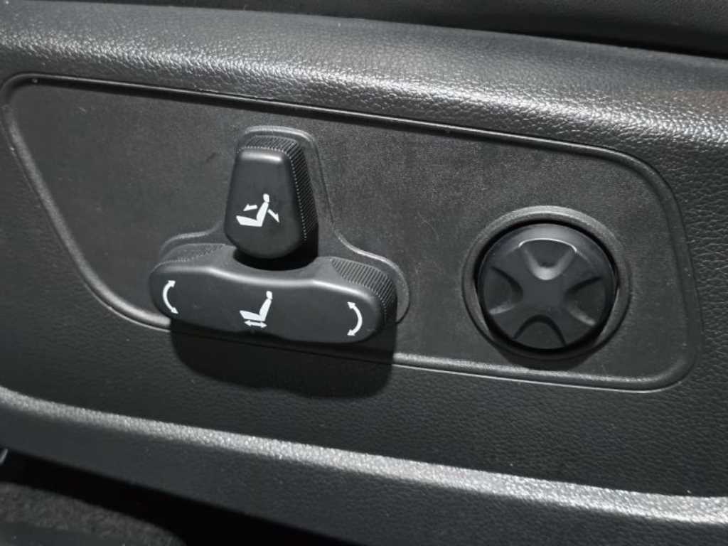 Ssangyong Tivoli 2021 Azul - Importación desde Corea - HF Imports Iquique - Foto 15