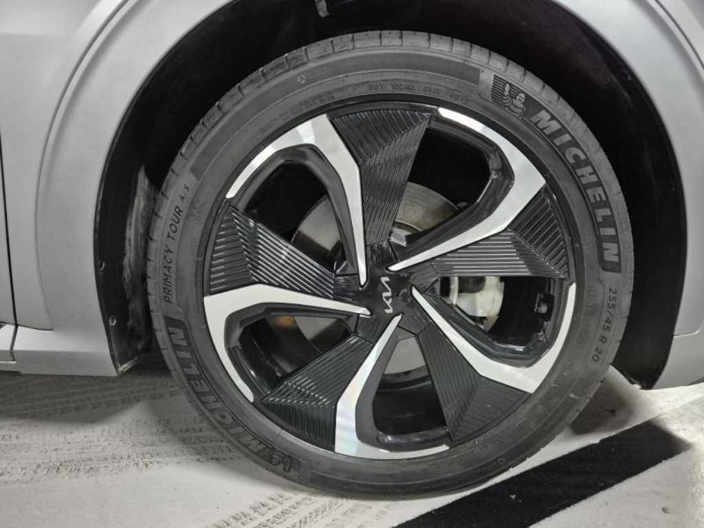 KIA EV6 2023 Gris - Importación desde Corea - HF Imports Iquique - Foto 15