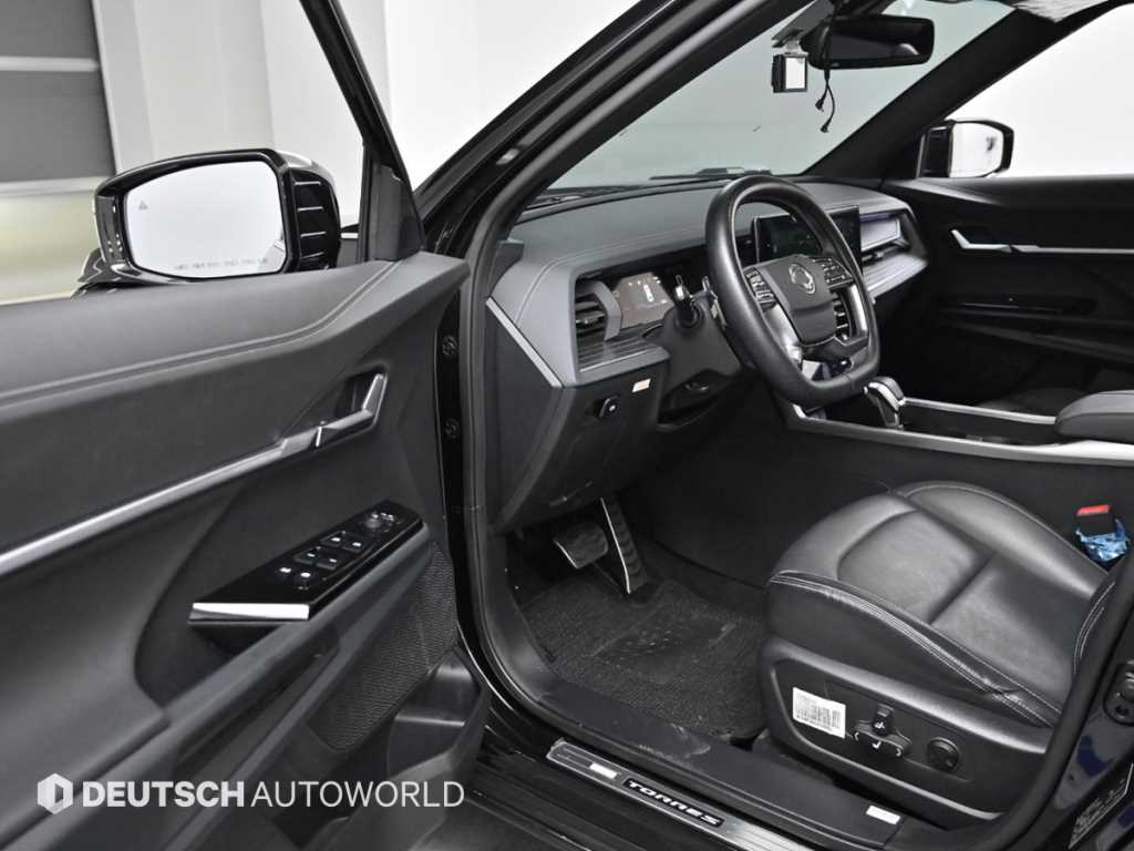 Ssangyong Torres - Vista 11