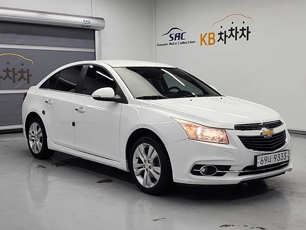 Chevrolet Cruise - Vista 4