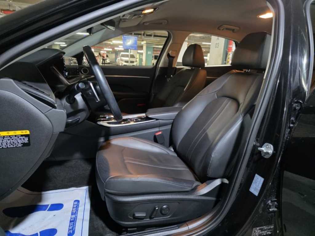 HYUNDAI Sonata - Vista 7