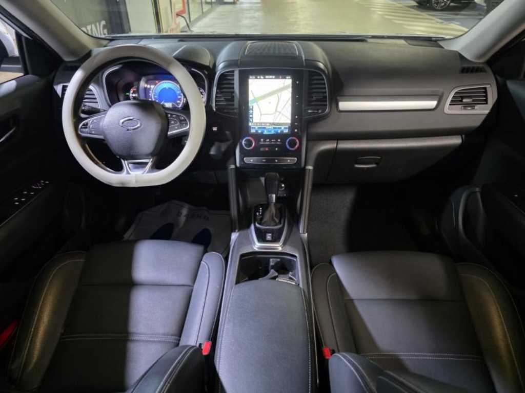 SAMSUNG QM6 - Vista 9