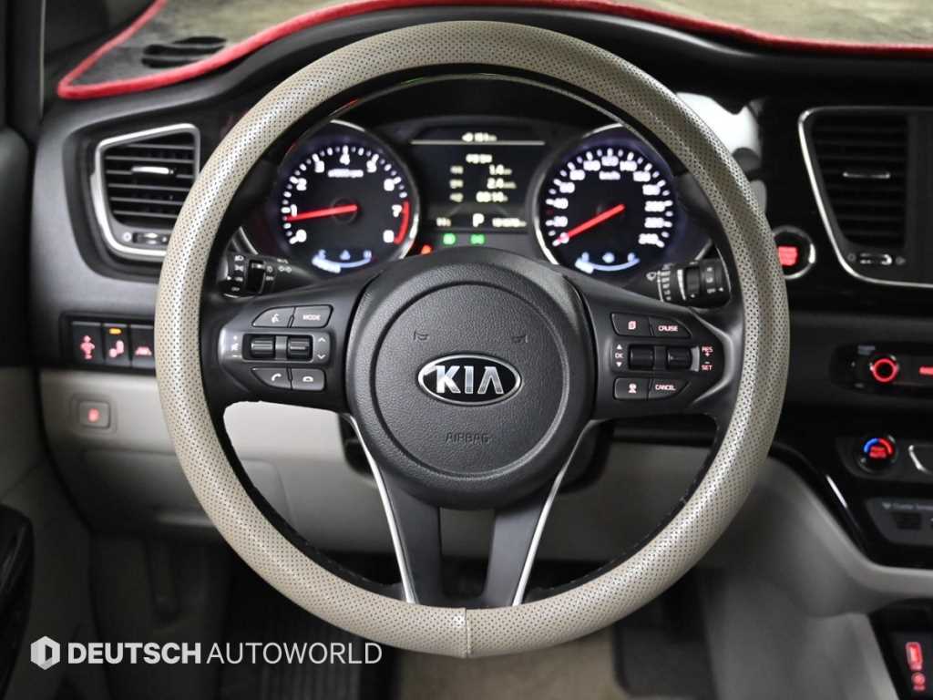 KIA Carnival 2019 Gris - Importación desde Corea - HF Imports Iquique - Foto 13