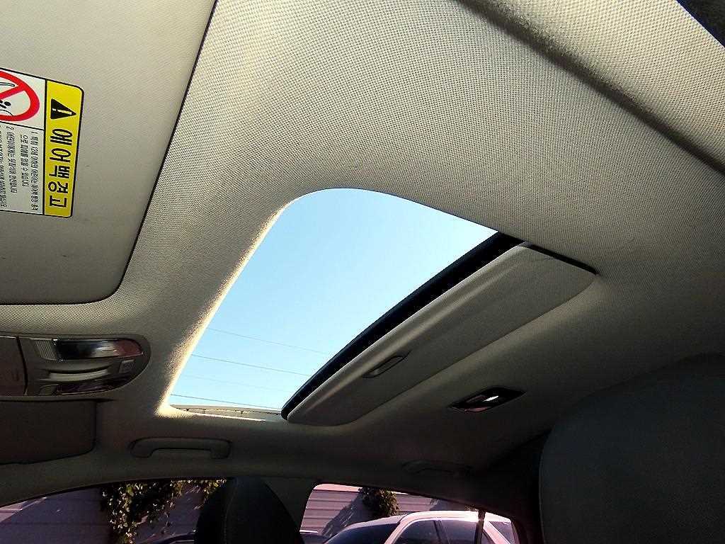 HYUNDAI Ioniq 2017 Plateado - Importación desde Corea - HF Imports Iquique - Foto 17