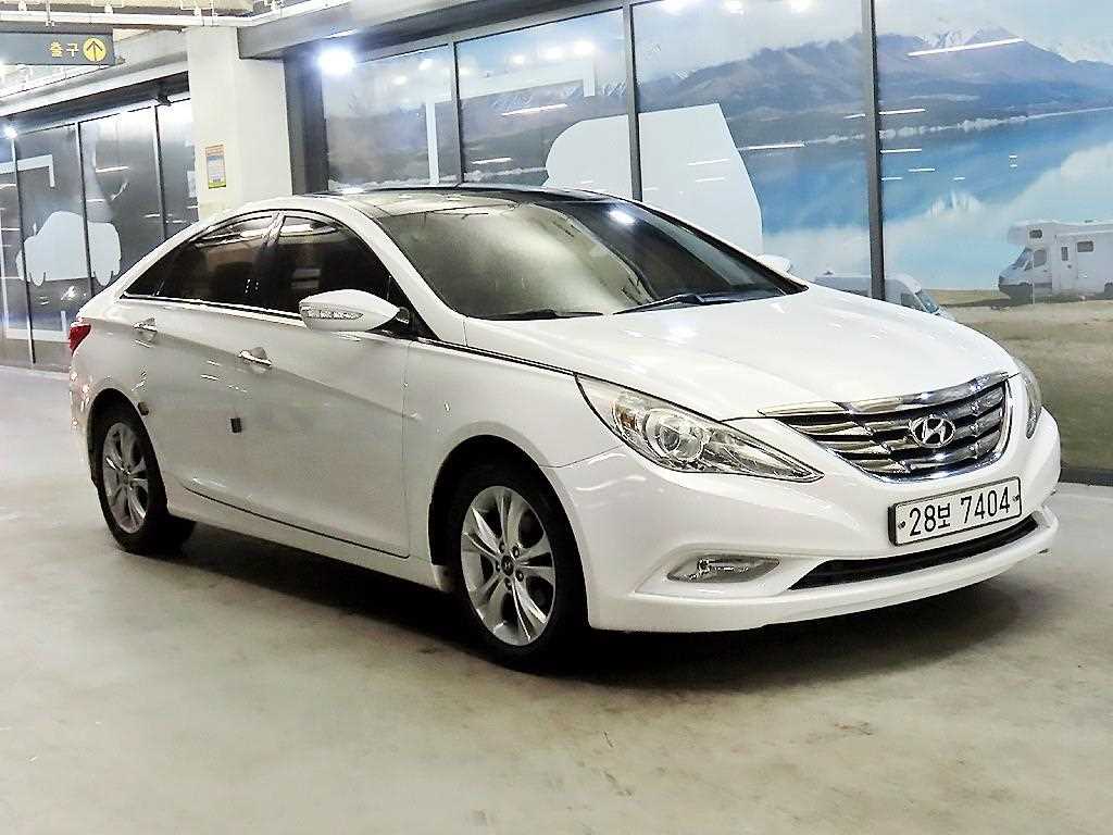 HYUNDAI Sonata 2010 Blanco - Importación desde Corea - HF Imports Iquique - Foto 1