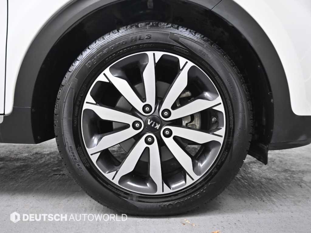 KIA Sportage - Vista 5