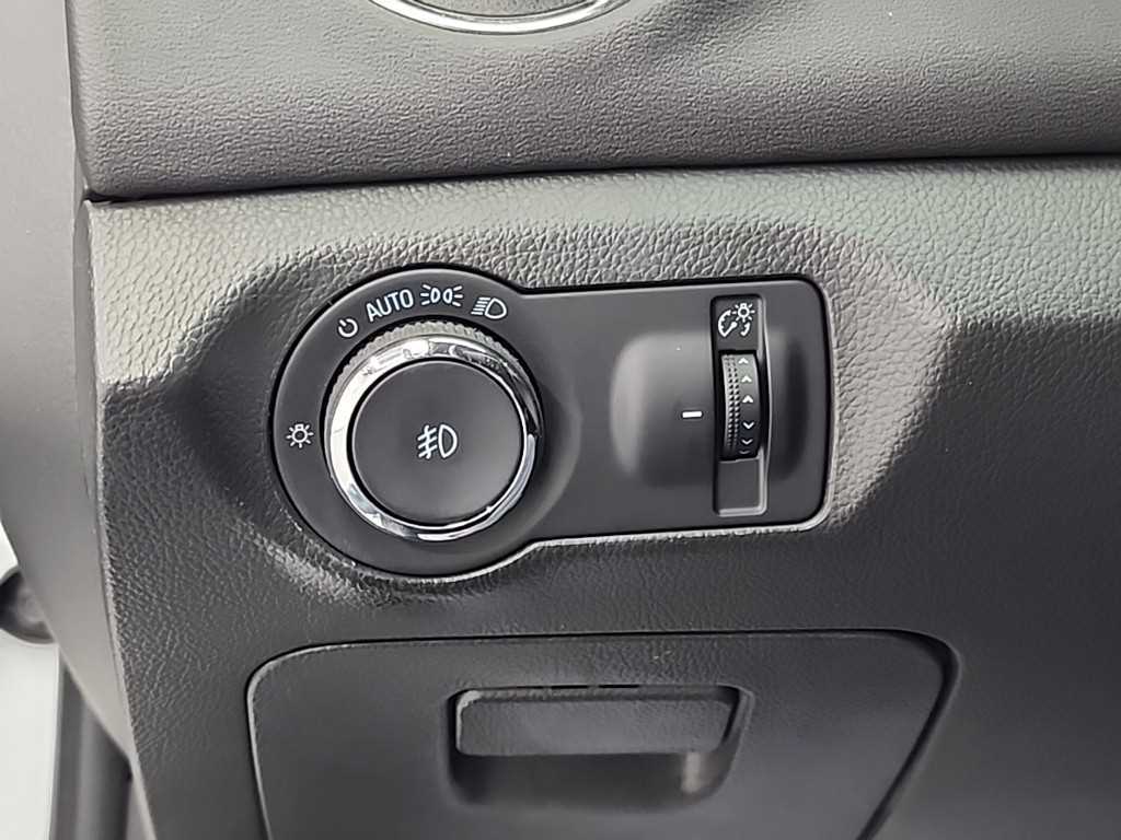 Chevrolet Cruise 2014 Blanco - Importación desde Corea - HF Imports Iquique - Foto 16