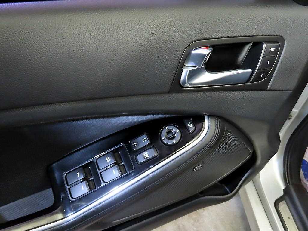 KIA K5 2014 Gris - Importación desde Corea - HF Imports Iquique - Foto 18