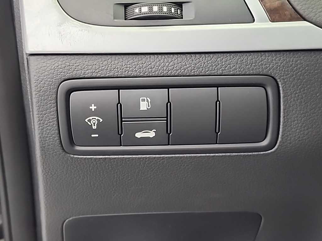 HYUNDAI Genesis 2015 Negro - Importación desde Corea - HF Imports Iquique - Foto 19