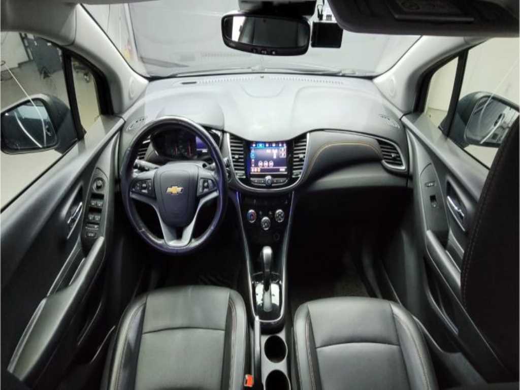 Chevrolet Trax - Vista 11