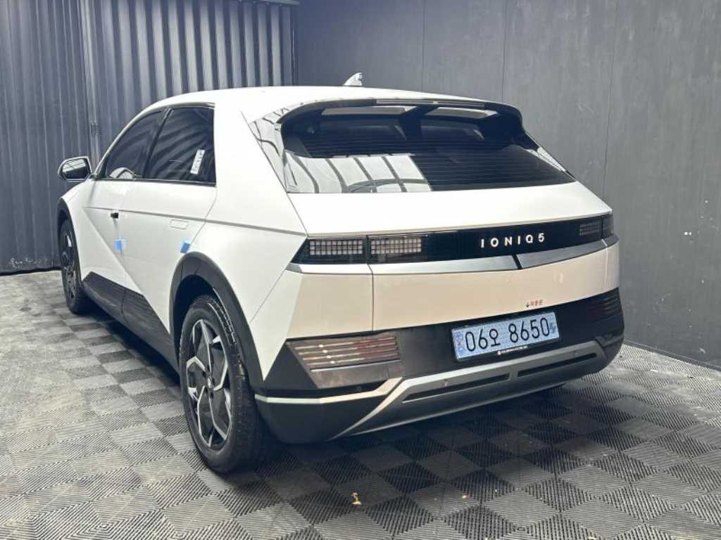 HYUNDAI Ioniq 5 - Vista 3