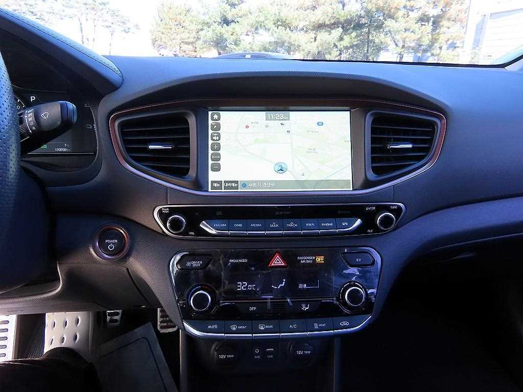 HYUNDAI Ioniq 2017 Plateado - Importación desde Corea - HF Imports Iquique - Foto 13