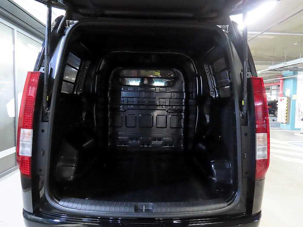 HYUNDAI Staria 2023 - Importación desde Corea - HF Imports Iquique - Foto 17