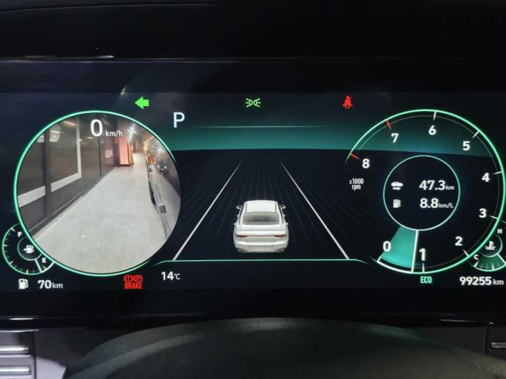 HYUNDAI Grandeur - Vista 10