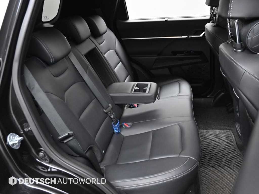 Ssangyong Torres - Vista 12