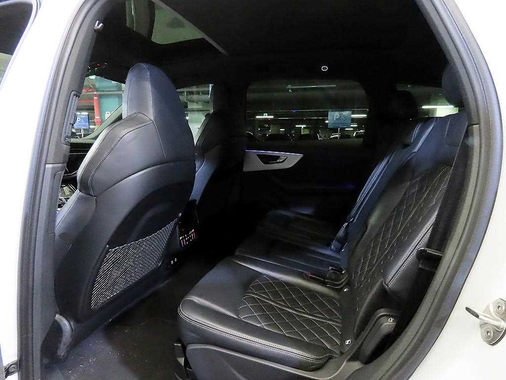 Audi Q7 - Vista 7
