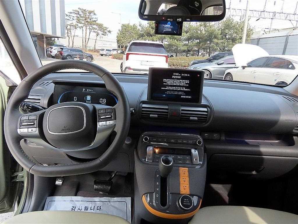 HYUNDAI Casper - Vista 7