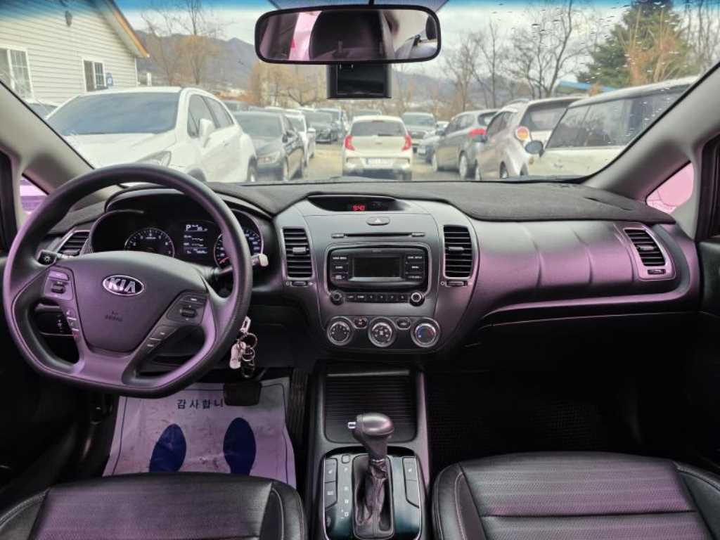 KIA K3 2016 Negro - Importación desde Corea - HF Imports Iquique - Foto 16