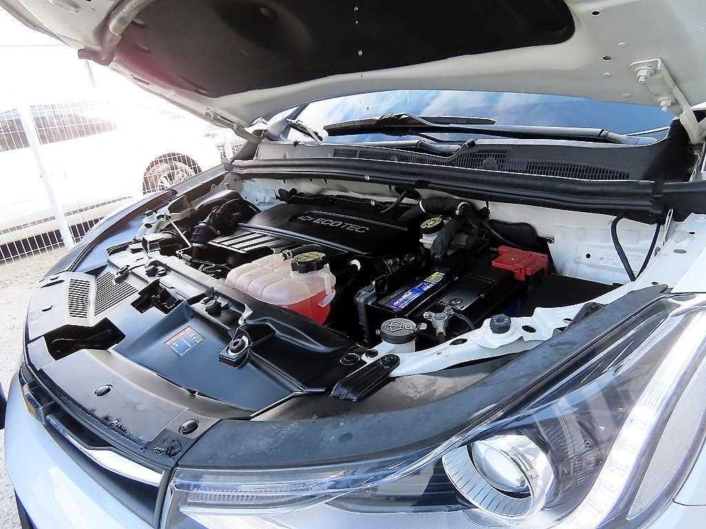 Chevrolet Trax 2020 Blanco - Importación desde Corea - HF Imports Iquique - Foto 17