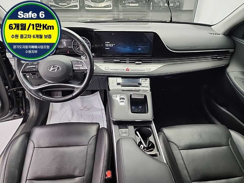 HYUNDAI Grandeur - Vista 7