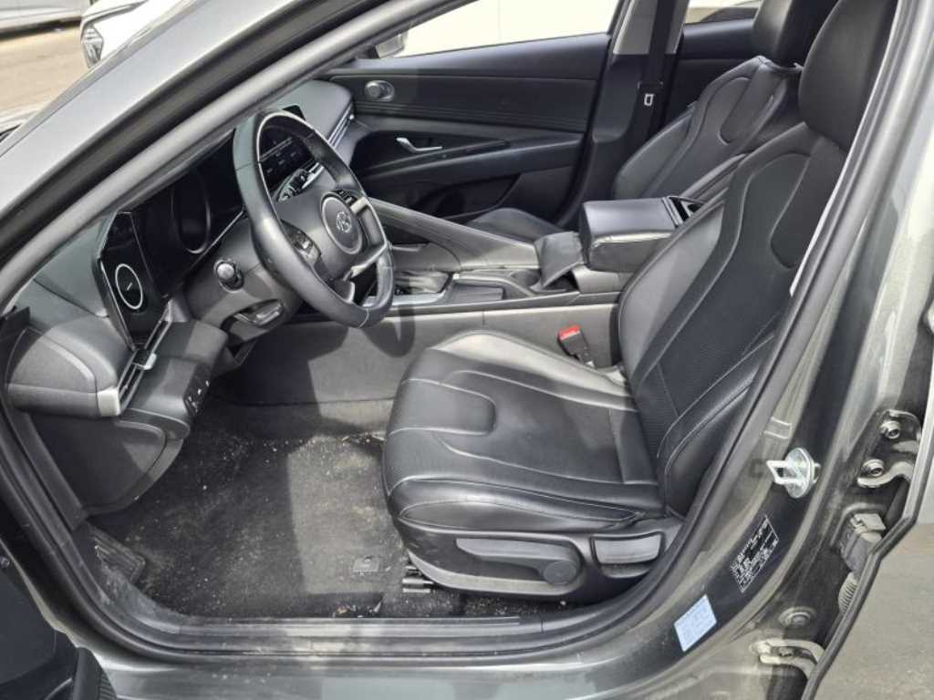 HYUNDAI Avante - Vista 7