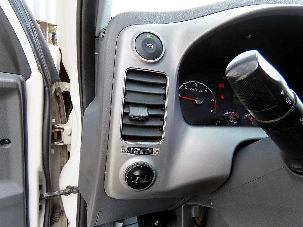 Small Truck Top_Wingbody 2014 Blanco - Importación desde Corea - HF Imports Iquique - Foto 13