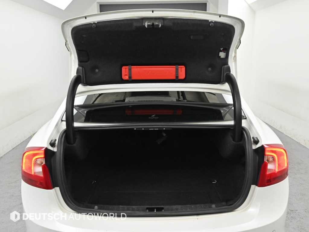 Volvo S60 2018 Blanco - Importación desde Corea - HF Imports Iquique - Foto 19