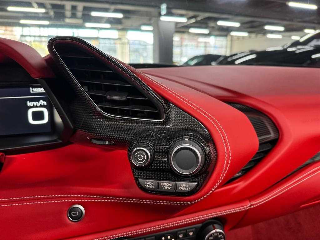 Ferrari 488 - Vista 12