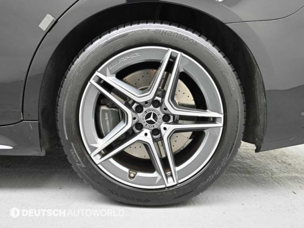 Mercedes Benz S Class - Vista 5