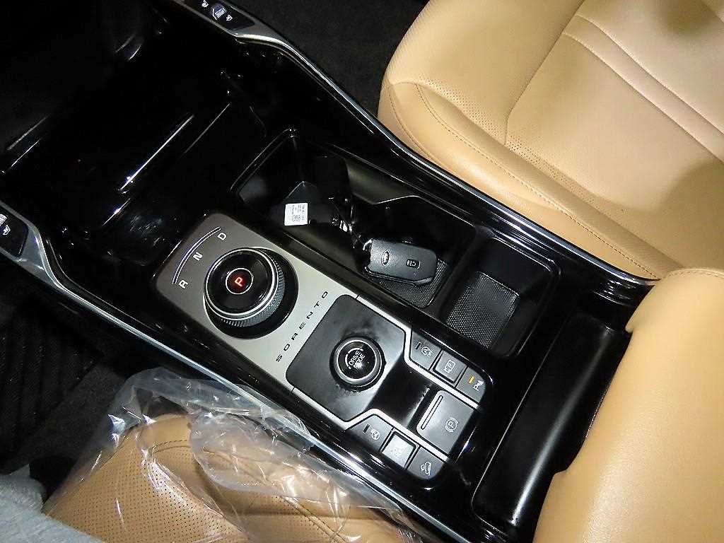 KIA Sorento - Vista 12