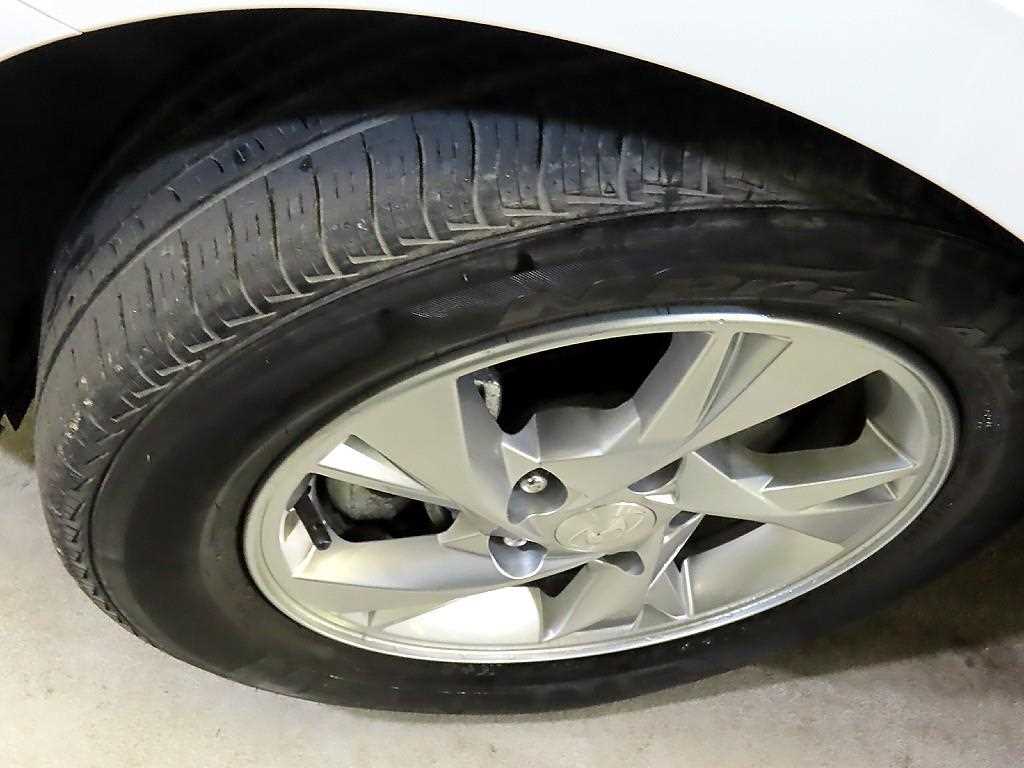 HYUNDAI Avante 2023 Blanco - Importación desde Corea - HF Imports Iquique - Foto 18