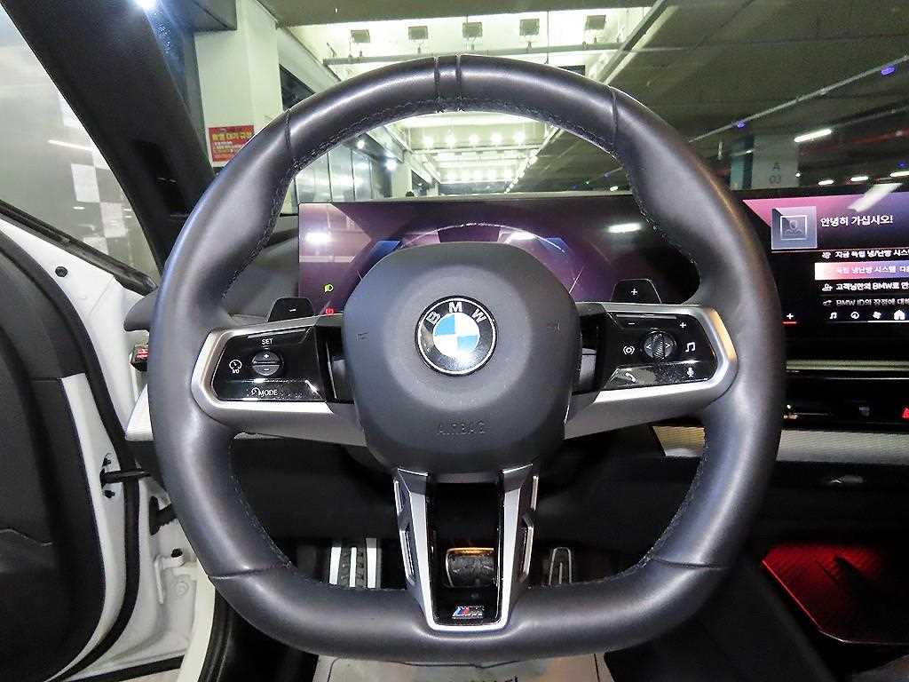 BMW 5 Series - Vista 8