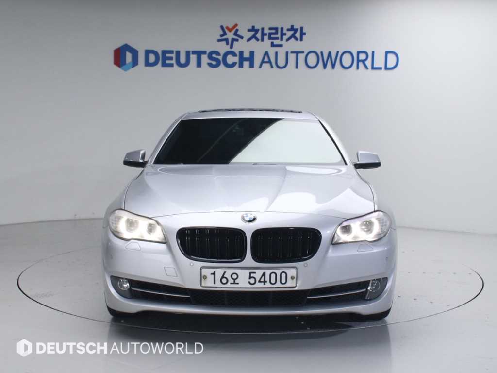 BMW 5 Series - Vista 3