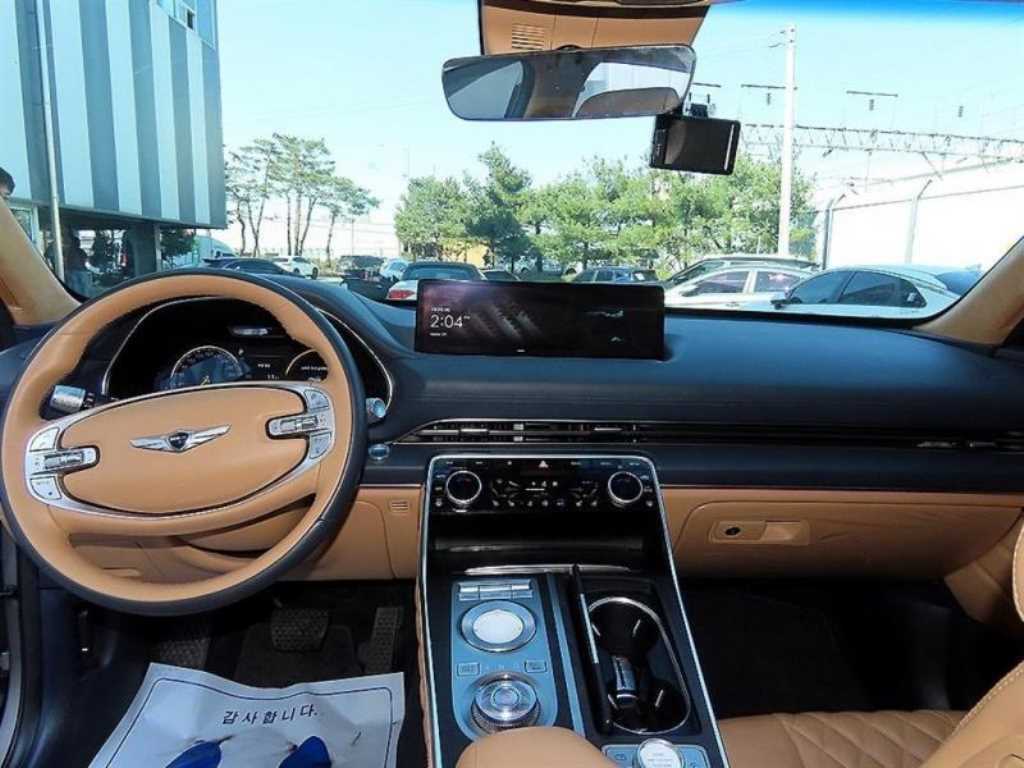 Genesis GV80 - Vista 10