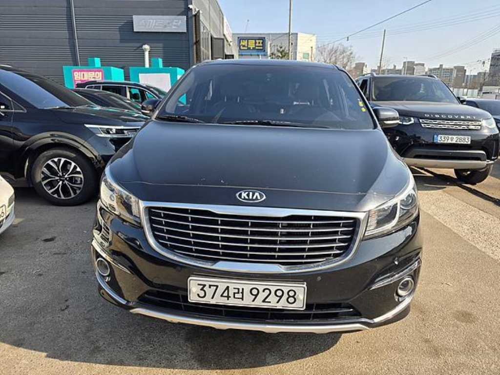 KIA Carnival - Vista 2