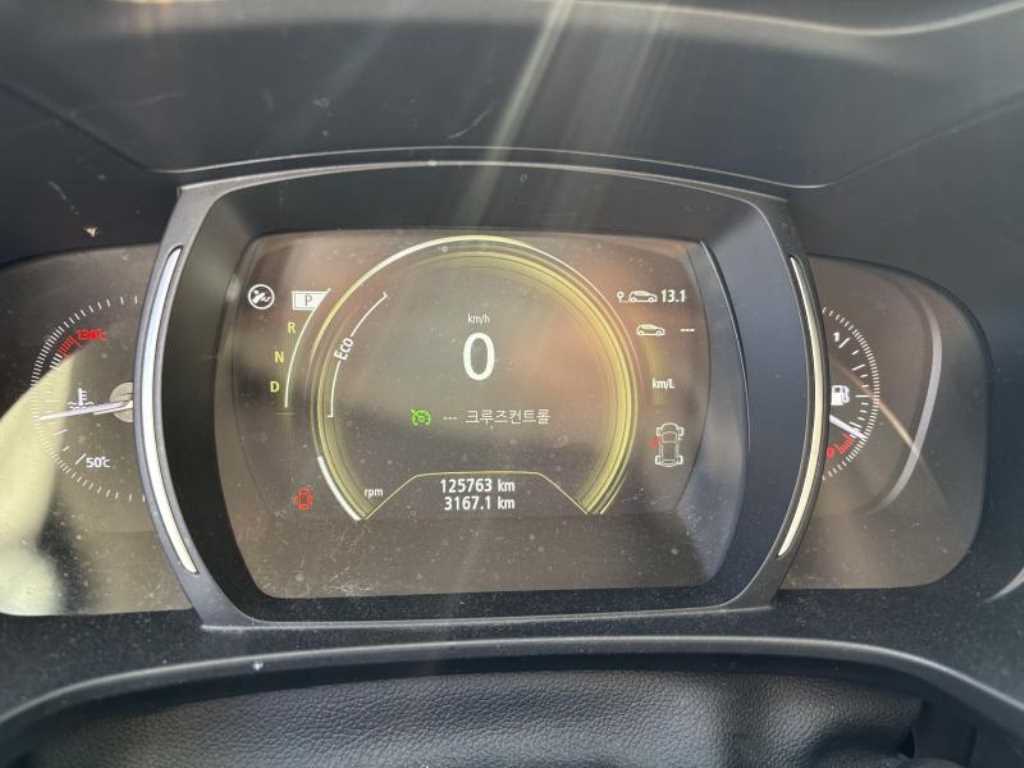 SAMSUNG QM6 - Vista 6