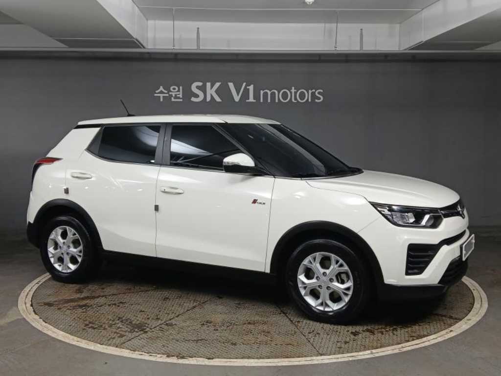 Ssangyong Tivoli - Vista 3