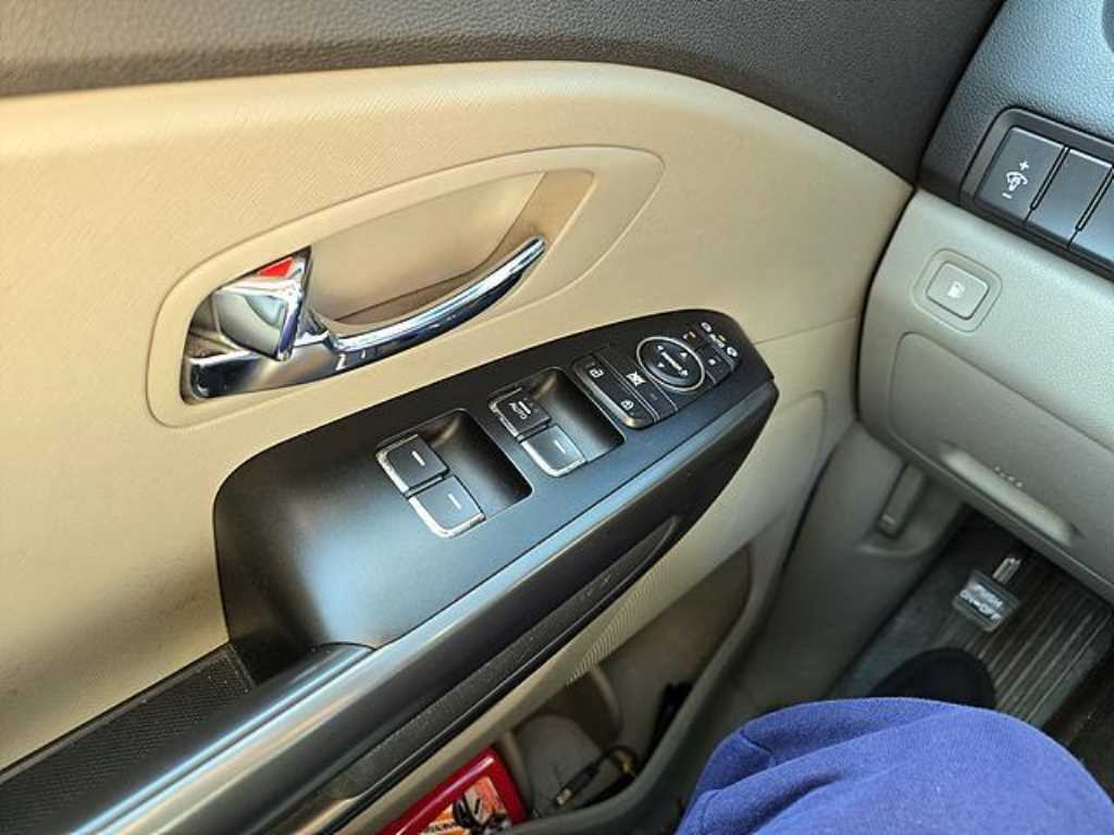 KIA Carnival 2018 Negro - Importación desde Corea - HF Imports Iquique - Foto 17