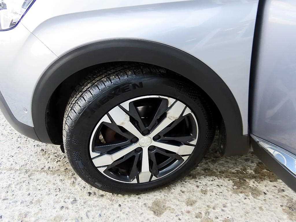 Peugeot 5008 2018 Gris - Importación desde Corea - HF Imports Iquique - Foto 20