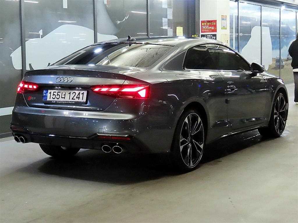 Audi S5 - Vista 4